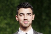 joe jonas