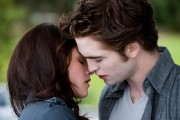 Robert Pattinson and Kristen Stewart