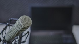 The Rise of AI Narration: Implications and Innovations in the Audiobook Industry