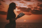 5 Best Escapist Books to Fuel Your Wanderlust