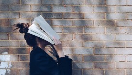 6 Viral Books That Disappointed Readers: Why They Want Their Money Back