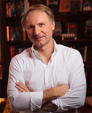 #39 Da Vinci Code #39 Author Dan Brown To Release New Novel quot Inferno quot in May