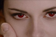 Kristen Stewart as new vampire Bella