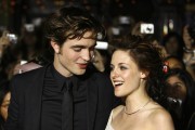 Robert Pattinson and Kristen Stewart